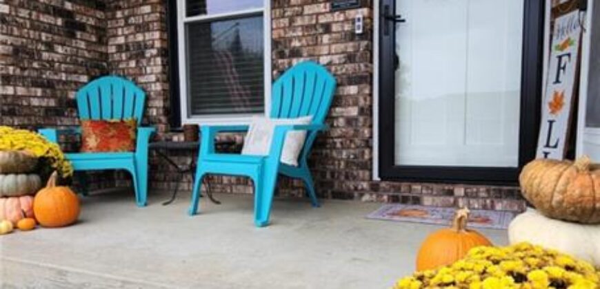 812 Apple Blossom Street, Excelsior Springs, MO 64024