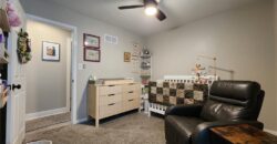 812 Apple Blossom Street, Excelsior Springs, MO 64024