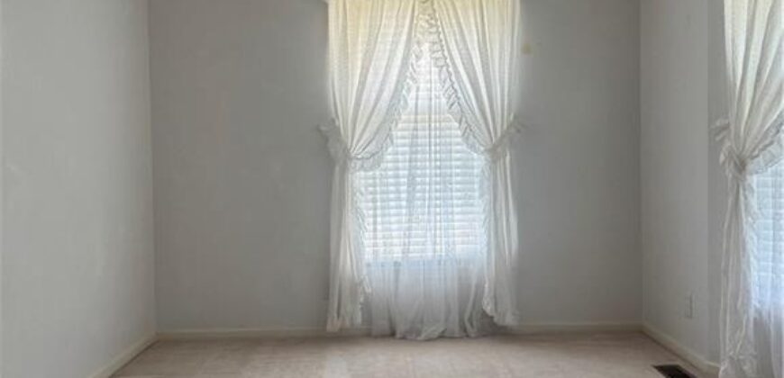 813 Dogwood Street, Excelsior Springs, MO 64024