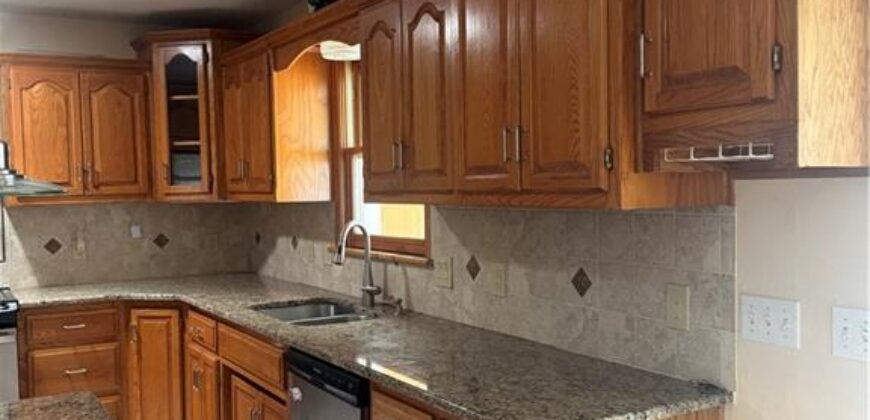 813 Dogwood Street, Excelsior Springs, MO 64024