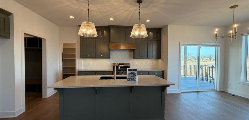 10411 N Liberty Street, Kansas City, MO 64155
