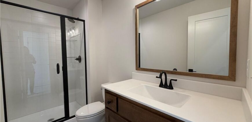 10411 N Liberty Street, Kansas City, MO 64155