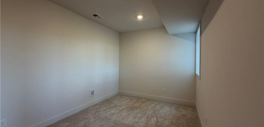 10411 N Liberty Street, Kansas City, MO 64155