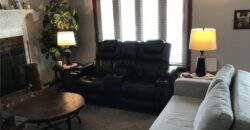 8395 NW WAUKOMIS Drive, Kansas City, MO 64151