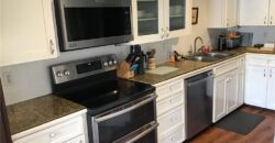 8395 NW WAUKOMIS Drive, Kansas City, MO 64151