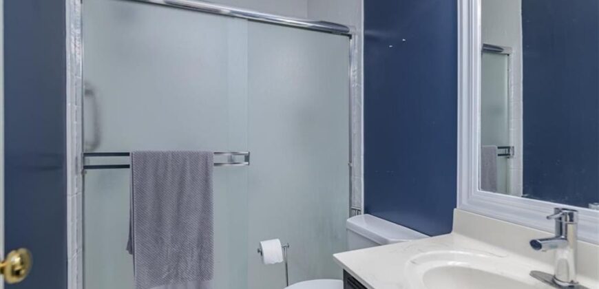 4214 NW 78th Street, Kansas City, MO 64151