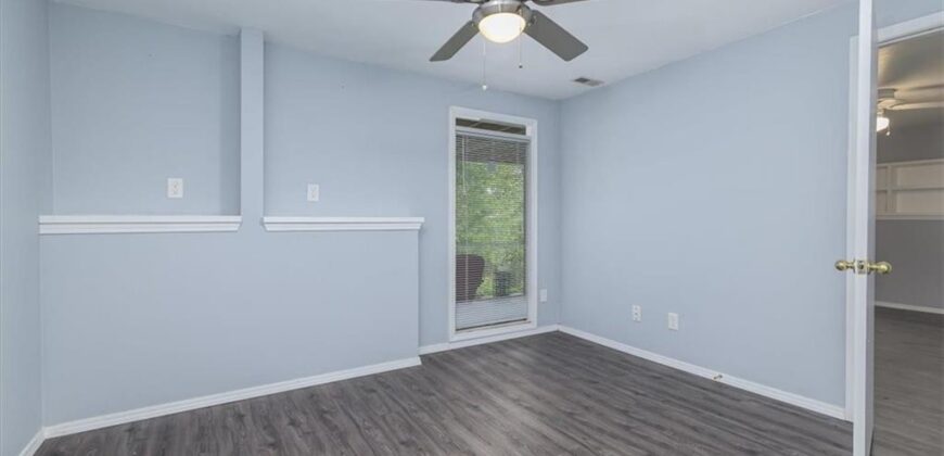 4214 NW 78th Street, Kansas City, MO 64151