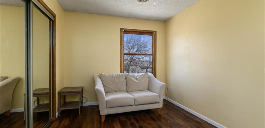 4214 NW 78th Street, Kansas City, MO 64151