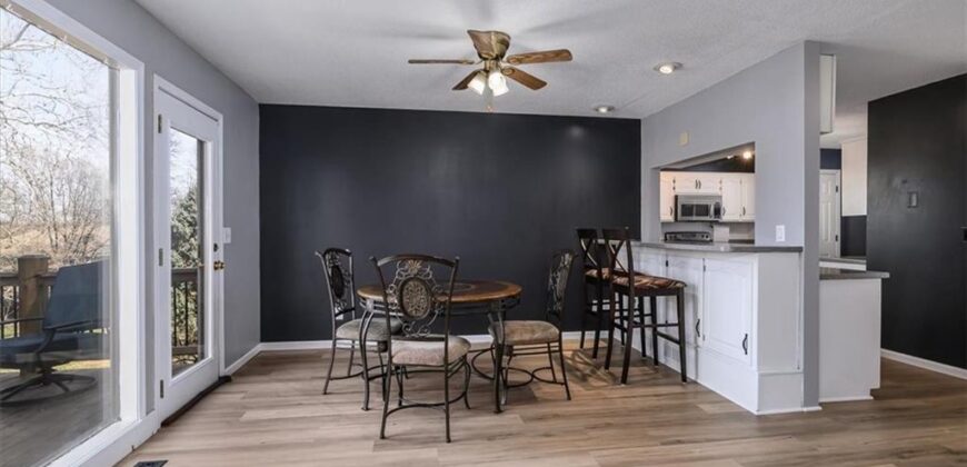 4214 NW 78th Street, Kansas City, MO 64151