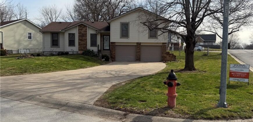 7801 N Euclid Avenue, Kansas City, MO 64118