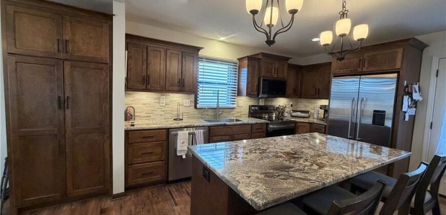 7801 N Euclid Avenue, Kansas City, MO 64118