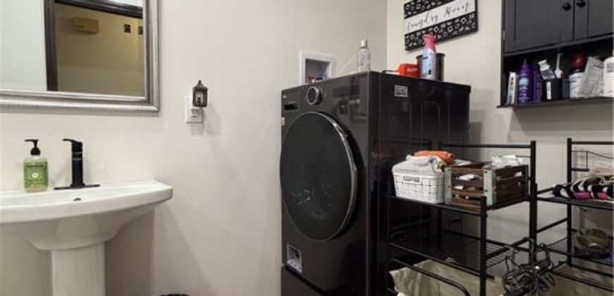 7801 N Euclid Avenue, Kansas City, MO 64118