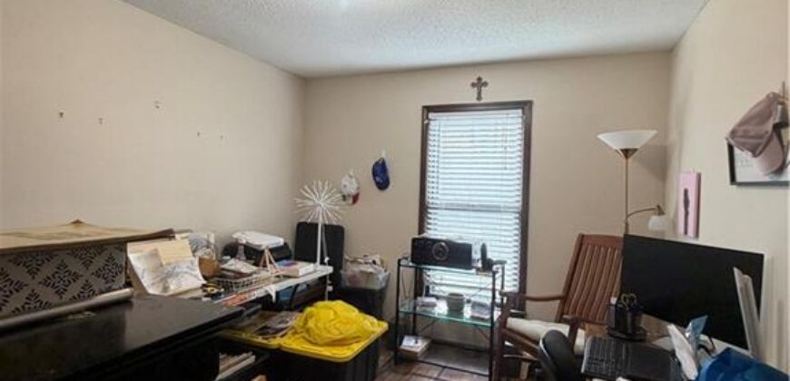 7801 N Euclid Avenue, Kansas City, MO 64118