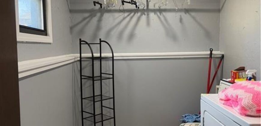 7801 N Euclid Avenue, Kansas City, MO 64118