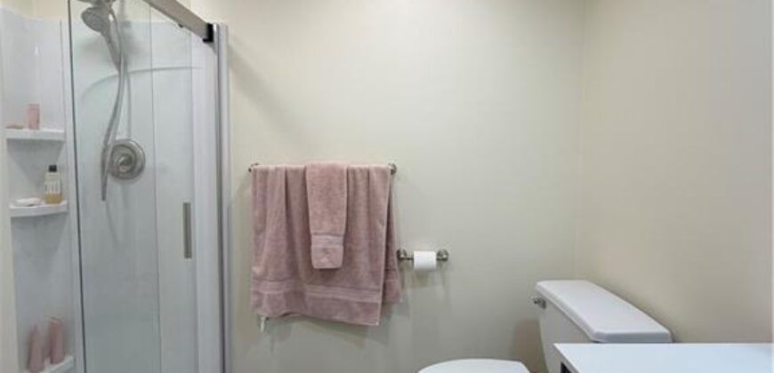 7801 N Euclid Avenue, Kansas City, MO 64118