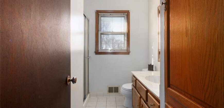 3405 NE 67Th Terrace, Gladstone, MO 64119