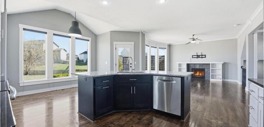 8050 NE 100th Terrace, Kansas City, MO 64157