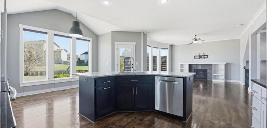 8050 NE 100th Terrace, Kansas City, MO 64157