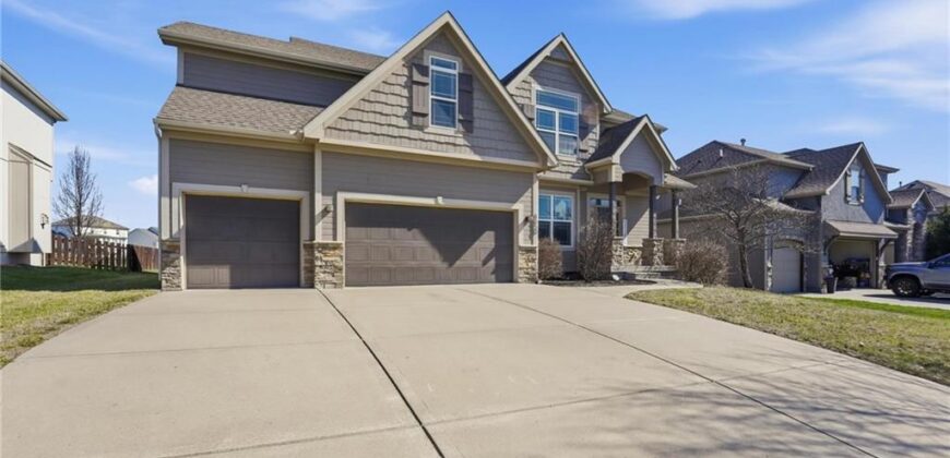 8050 NE 100th Terrace, Kansas City, MO 64157