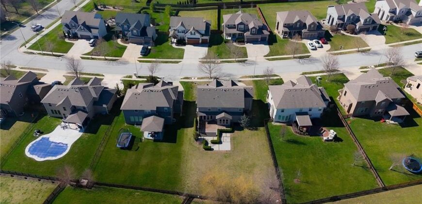 8050 NE 100th Terrace, Kansas City, MO 64157