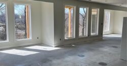 13755 NW 70th Street, Parkville, MO 64152
