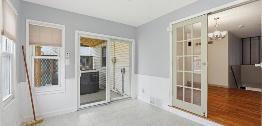 7806 NE 57th Street, Kansas City, MO 64119