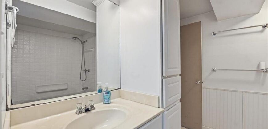 7806 NE 57th Street, Kansas City, MO 64119