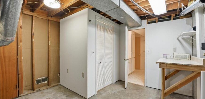 7806 NE 57th Street, Kansas City, MO 64119