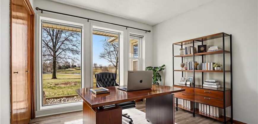 13319 Darlin Drive, Smithville, MO 64089