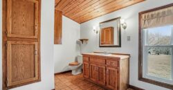 13319 Darlin Drive, Smithville, MO 64089