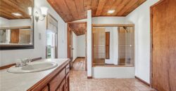 13319 Darlin Drive, Smithville, MO 64089