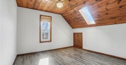 13319 Darlin Drive, Smithville, MO 64089