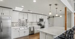 13319 Darlin Drive, Smithville, MO 64089