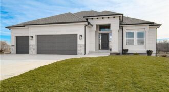 1027 Fir Lane, Liberty, MO 64068