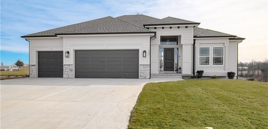 1027 Fir Lane, Liberty, MO 64068