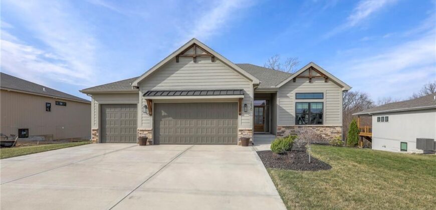 1820 Homestead Drive, Liberty, MO 64068