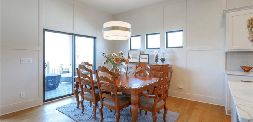 1820 Homestead Drive, Liberty, MO 64068