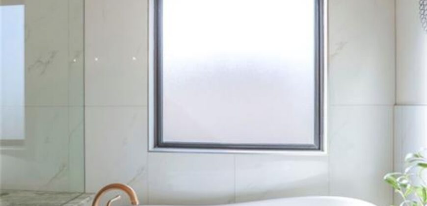 1820 Homestead Drive, Liberty, MO 64068