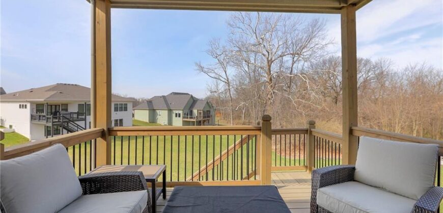 1820 Homestead Drive, Liberty, MO 64068