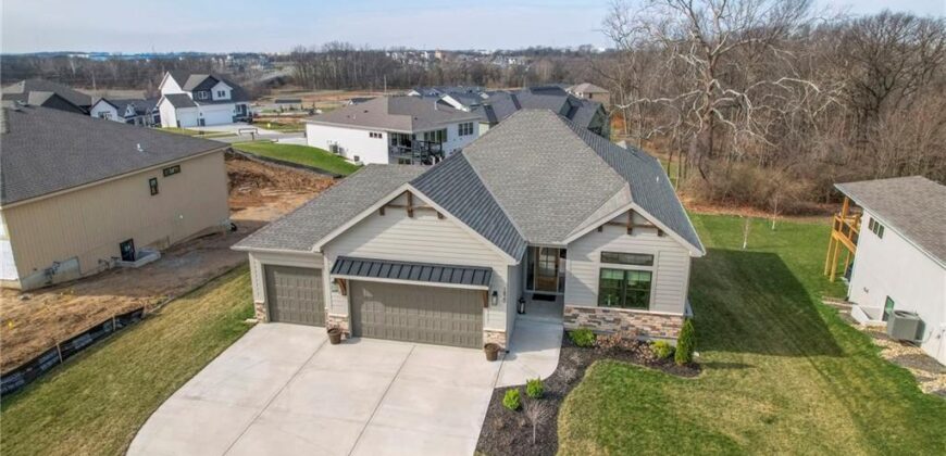 1820 Homestead Drive, Liberty, MO 64068