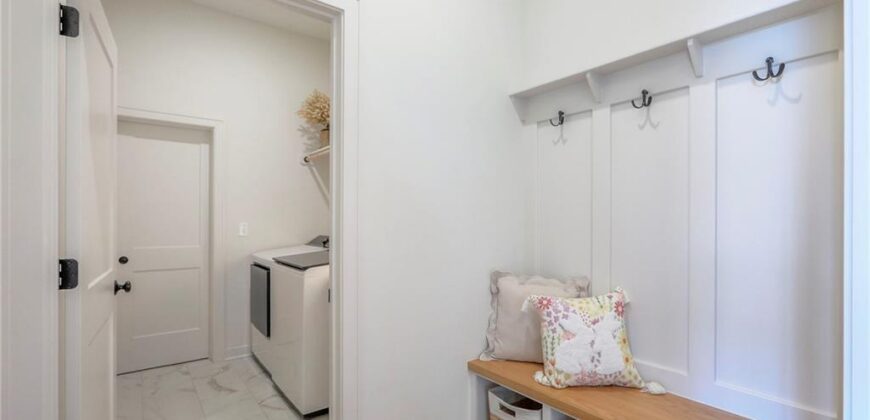 1820 Homestead Drive, Liberty, MO 64068