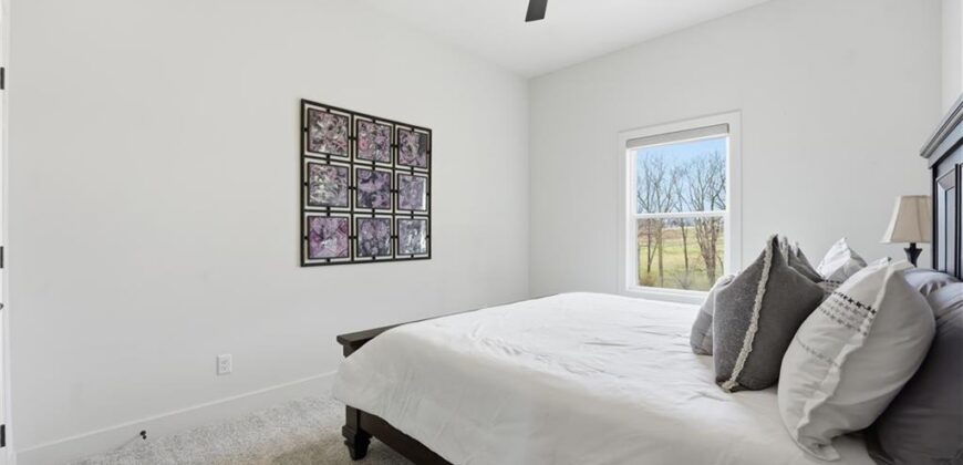 8605 NE 87th Terrace, Kansas City, MO 64157