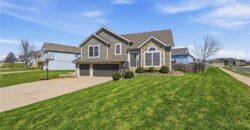 11207 N Summit Street, Kansas City, MO 64155