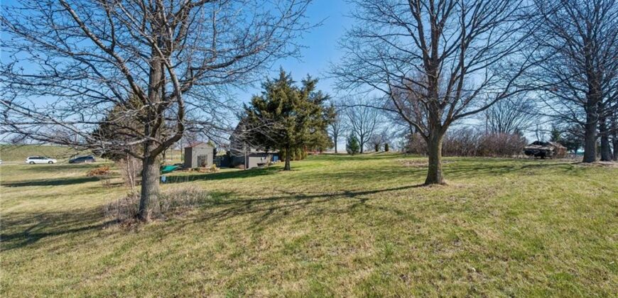 301 NW 179th Street, Smithville, MO 64089
