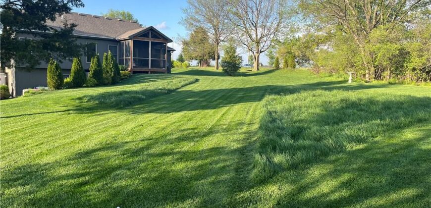 301 NW 179th Street, Smithville, MO 64089