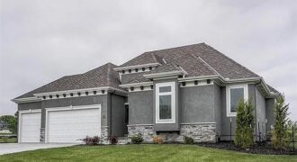 10008 N Revere Court, Kansas City, MO 64154