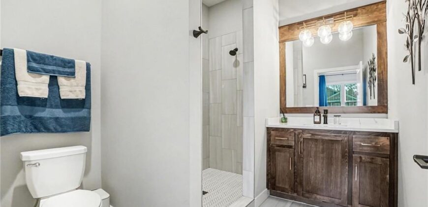 16590 NW 124 Street, Platte City, MO 64079