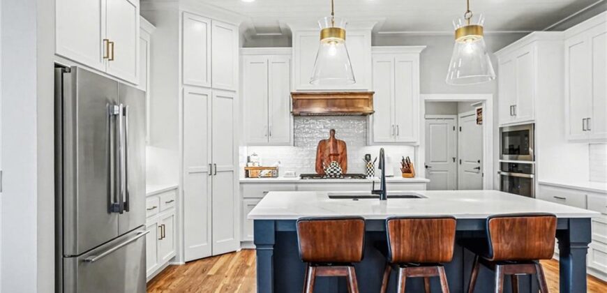 16590 NW 124 Street, Platte City, MO 64079