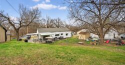 403 E PARK Avenue, Claycomo, MO 64119