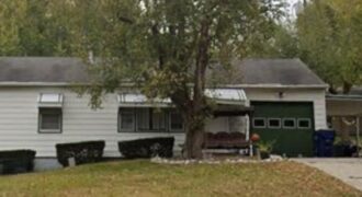 403 E PARK Avenue, Claycomo, MO 64119